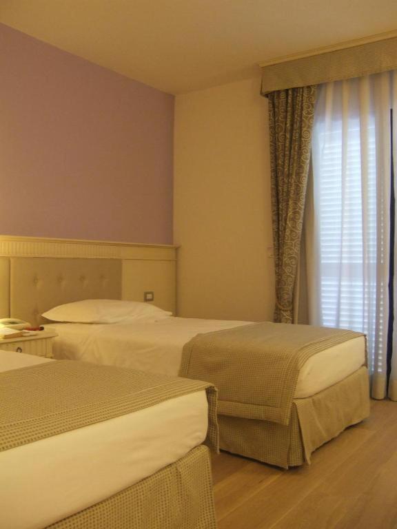 Hotel Girifalco - Nature & Relax Massa Marittima Eksteriør billede
